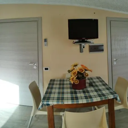 Il Cerseto Apartment *